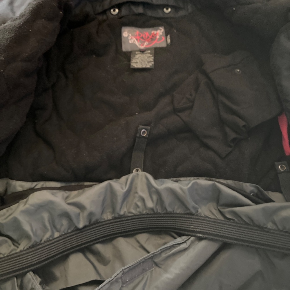 Roxy Insulated Ski Jacket - image 3